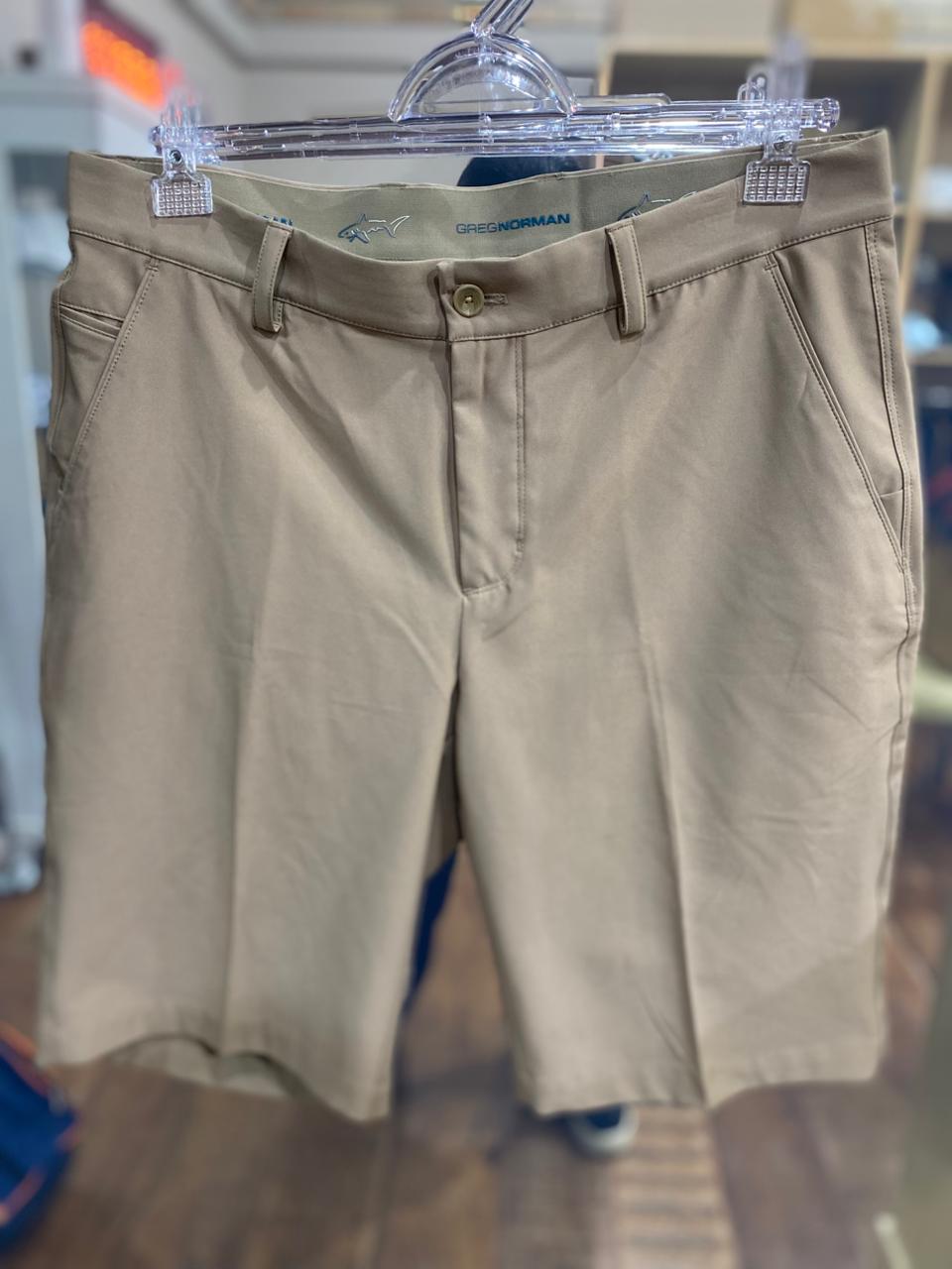 BERMUDA GREG NORMAN BEGE TM 32