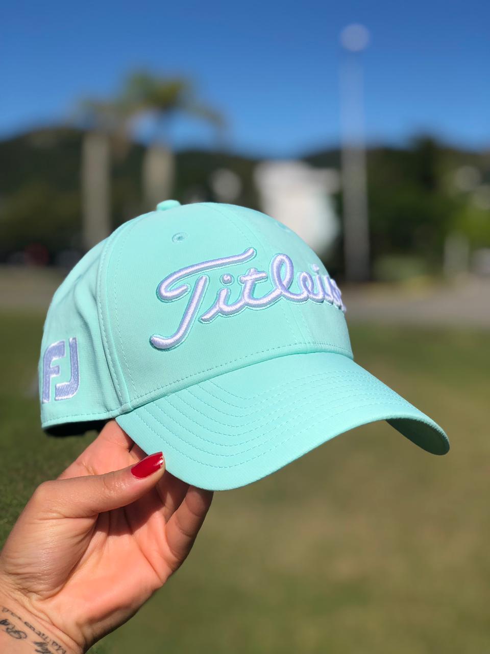 BONÉ TITLEIST VERDE ÁGUA