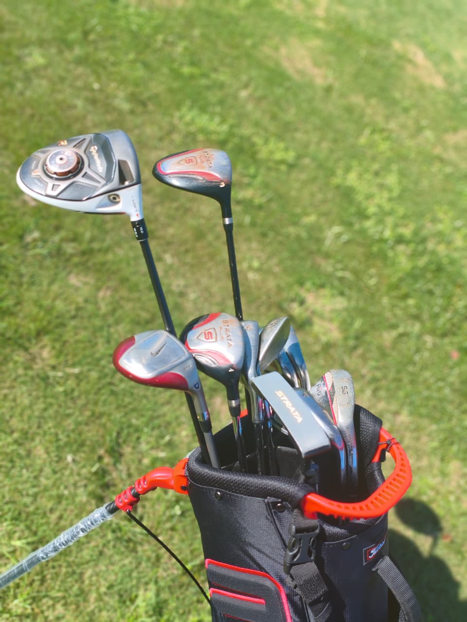 KIT TACOS INICIANTE (Destro) + BOLSA TITLEIST STAND